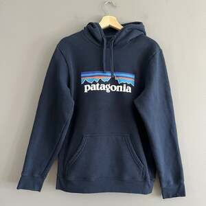 Patagonia P-6 Logo Uprisal Hoodie Navy Mens S / Womens M Regular Fit Sweatshirt